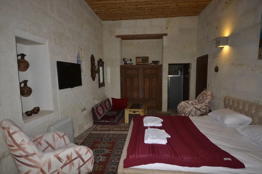 RZA Cave Hotel