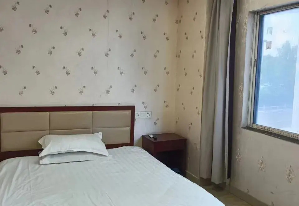 Suzhou Qinfen Hotel (Humble Administrator's Garden Pingjiang Road Branch)