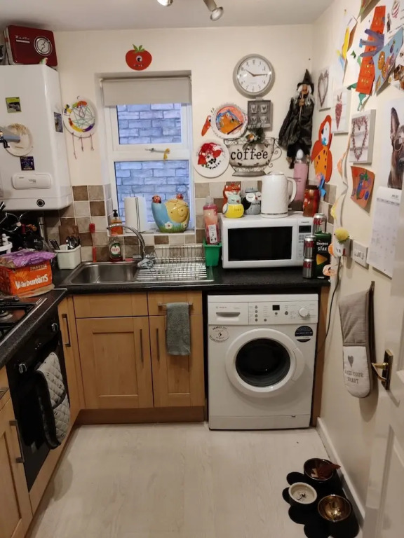 Captivating 1-bed Apartment in Bournemouth