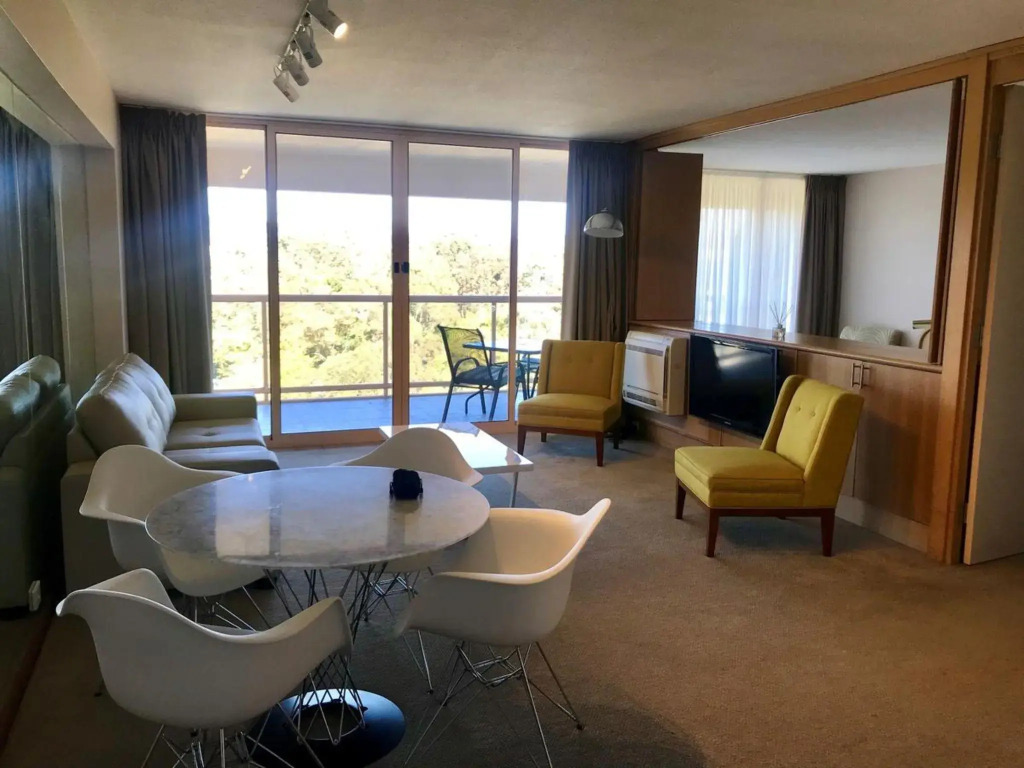 Charlesworth Bay Beach Resort