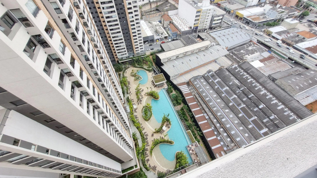 Incrível Skyline Do 26º Andar Em Resort Paradisíaco