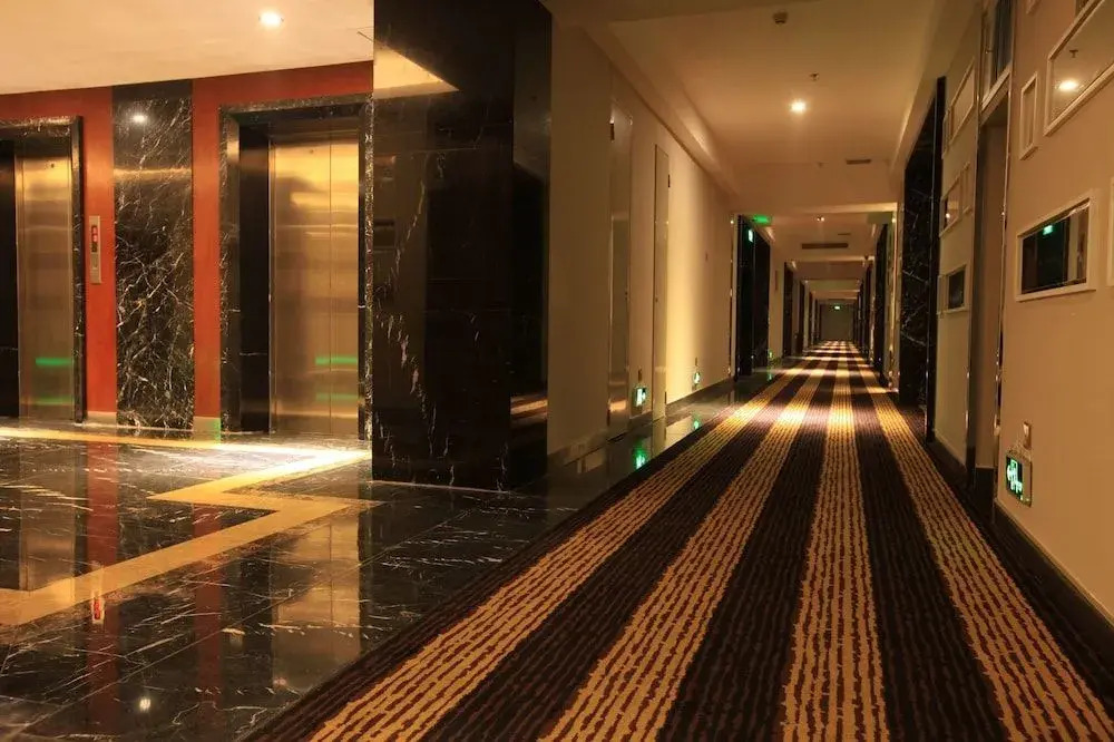 Shenghui Hotel