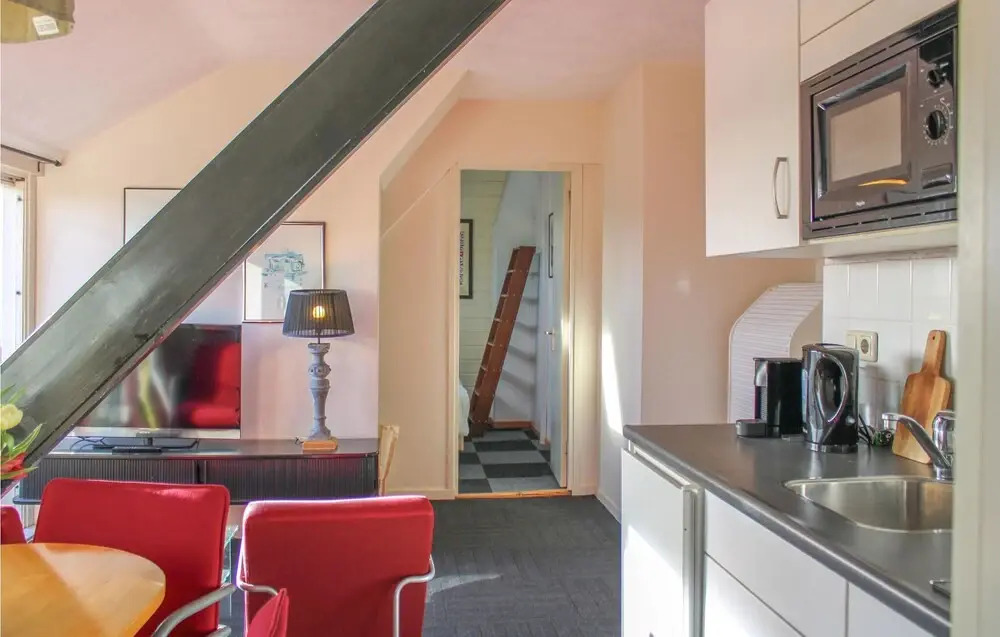 Awesome Apartment in Bergen aan Zee With Wifi and 1 Bedrooms