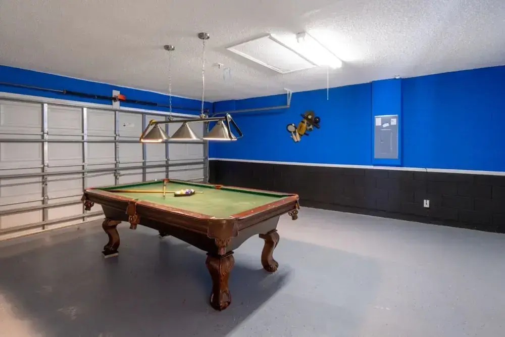 3 Bedroom Executive Pool Home and Games Room