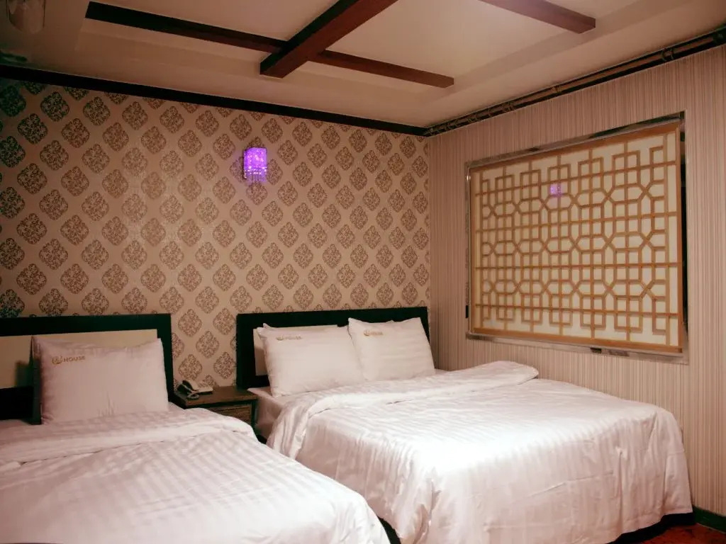 Hotel Lynn House
