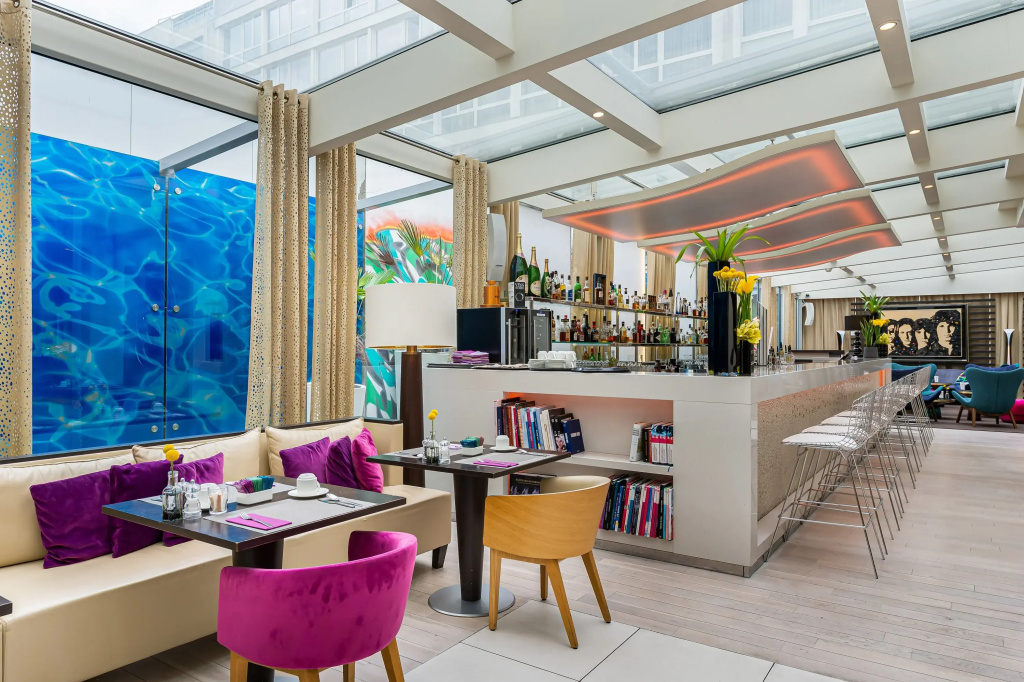 Hotel N'vY