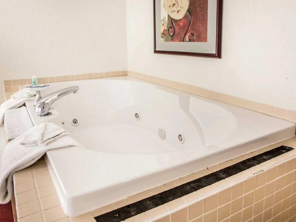 The Highlander Hotel, Ascend Hotel Collection