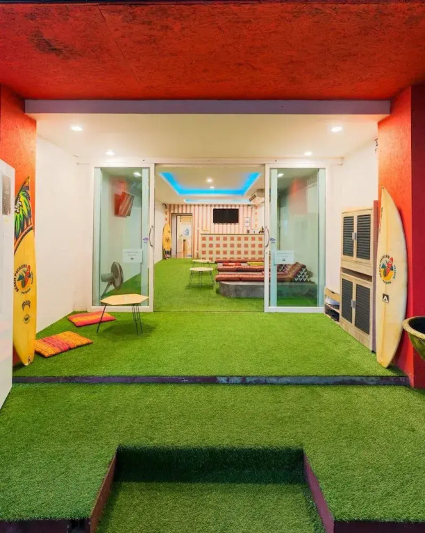 Popeyes Hostel Coffeeshop and Beer Bar
