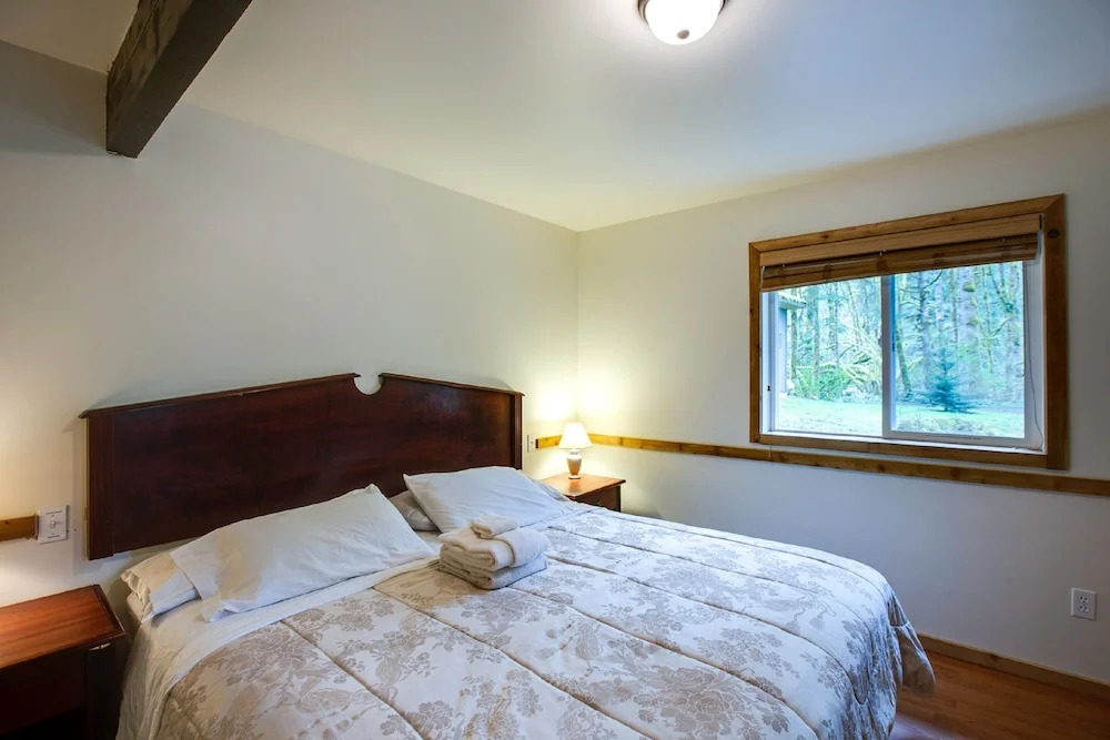 03MBH - WIFI -Pets OK - Sleeps 26