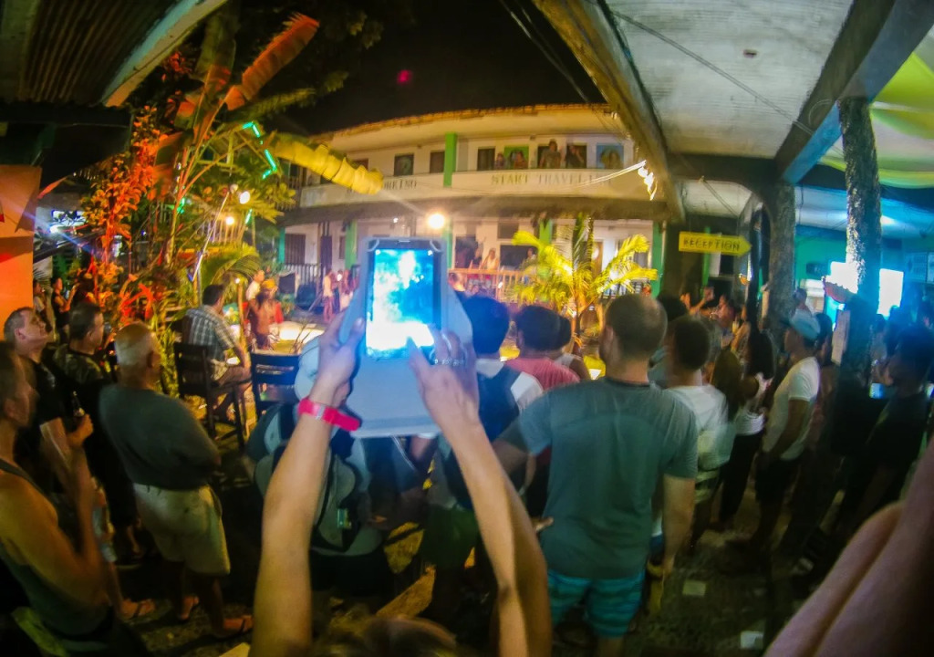Jeepney Hostel and Kite Resort