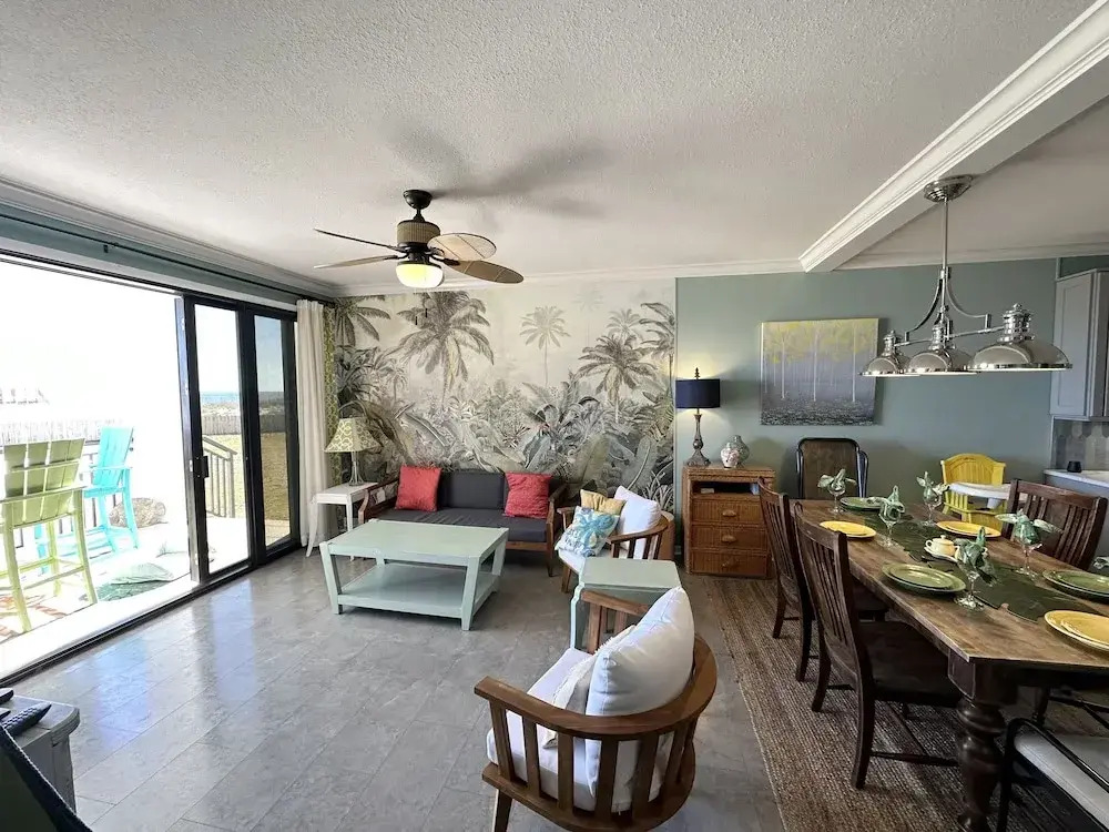 The Palms 3 Bedroom Condo by RedAwning
