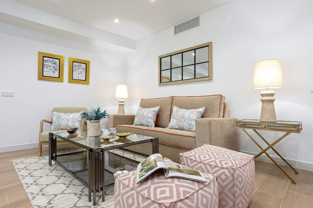 Luxury Apartment in Cordoba Center. Plaza Doblas