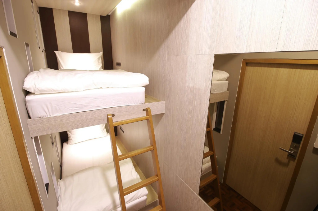 168 Hostel