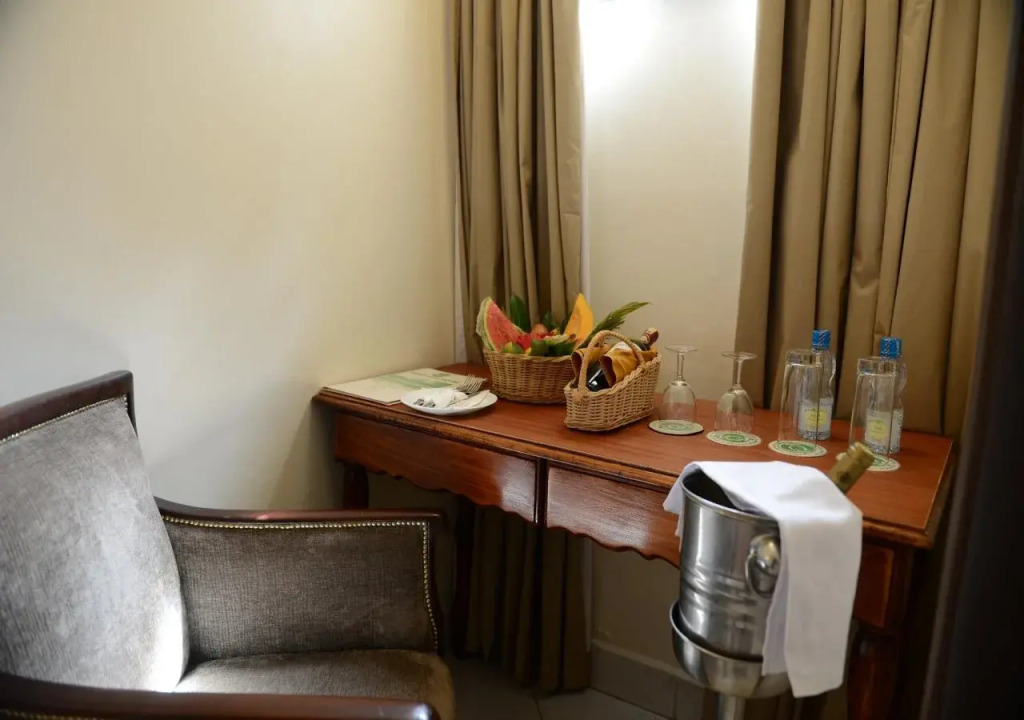 Green Hills Hotel