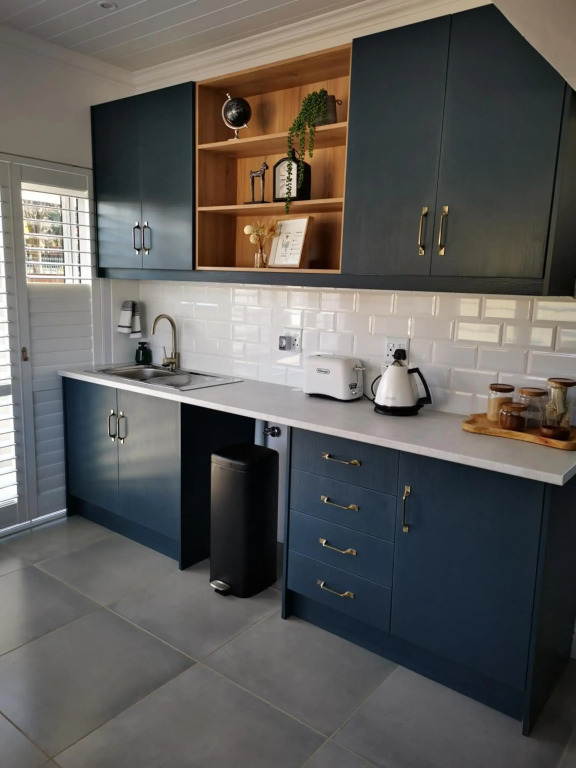 10 Jock Meiring Guesthouse unit 1