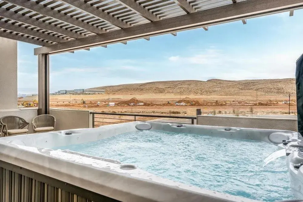 Rock n Relax at Desert Color townhouse
