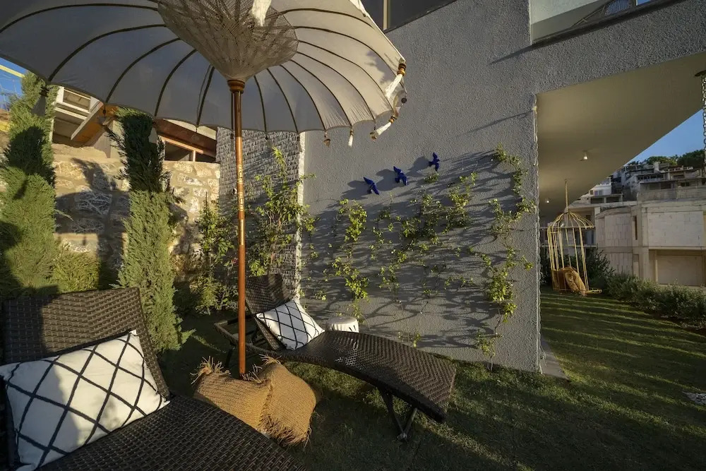 The House Residence Helis