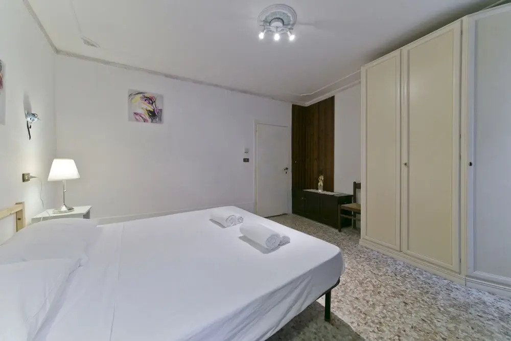Budget San Stae House
