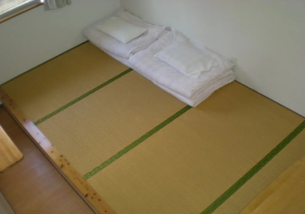 Ken Hostel