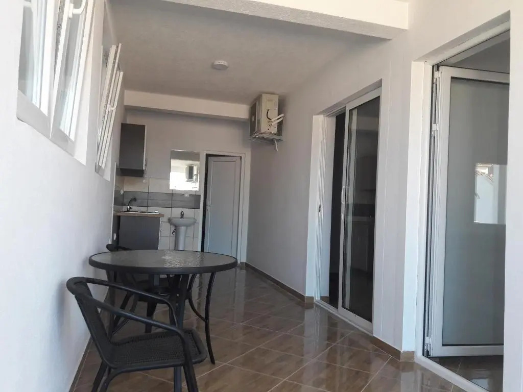 Vukli Apartments