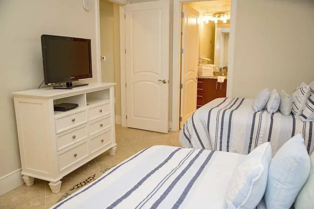 Turquoise Place C2206 3 Bedrooms 3.5 Bathrooms Condo