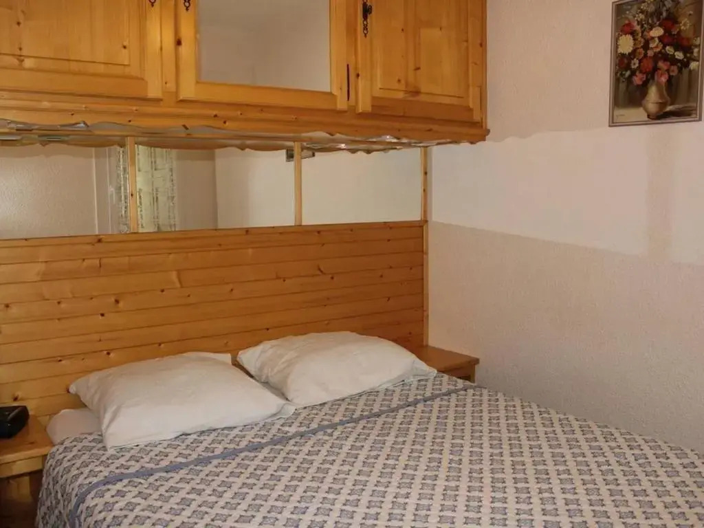 Appartement Gruissan, 2 pièces, 4 personnes - FR-1-229-98
