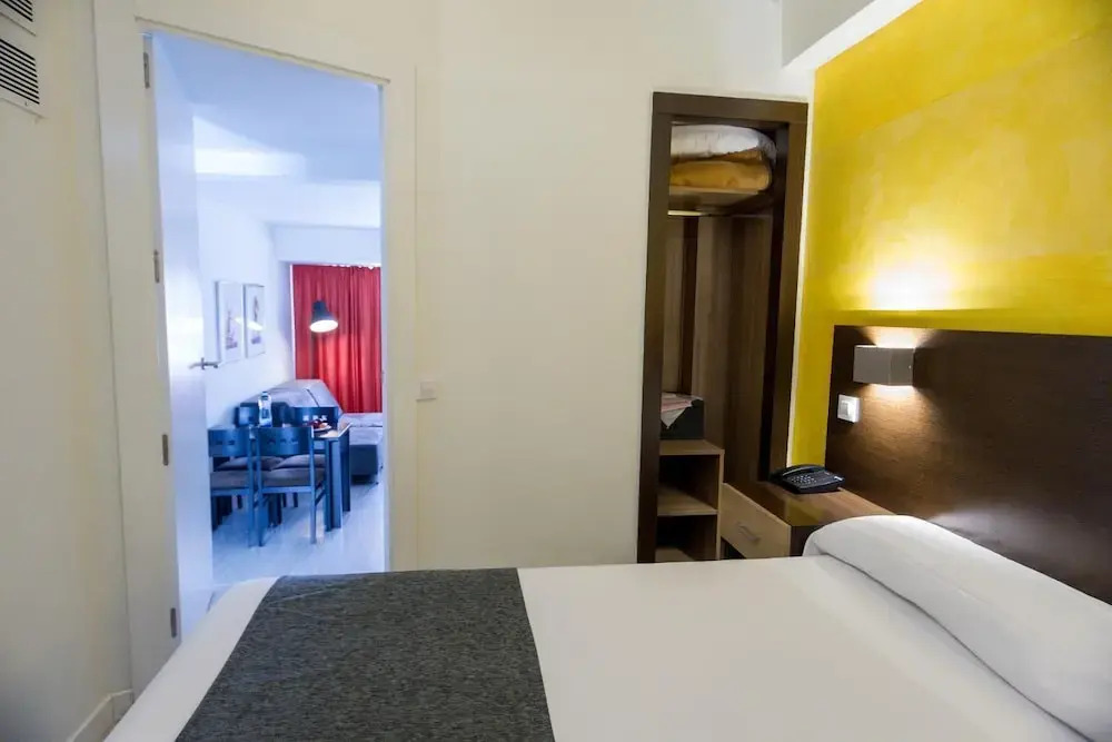 Colourful Studios In Recoletos By Allo Housing
