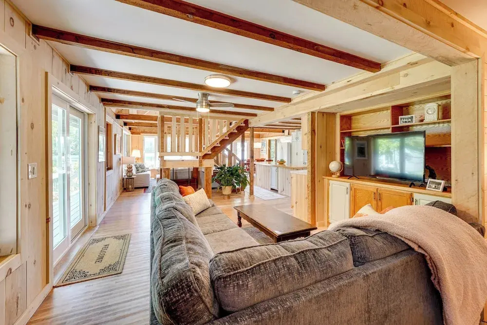 Dock + Kayaks: Annabessacook Lake Retreat!