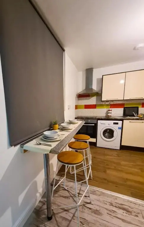 Beautiful Apartment - up to 4 guests - Leicester City Centre . Free WIFI