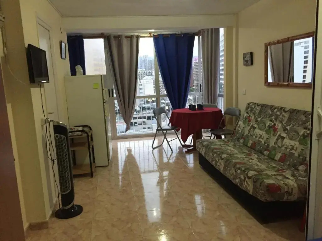 STUDIO Gerona Playmon Virginia
