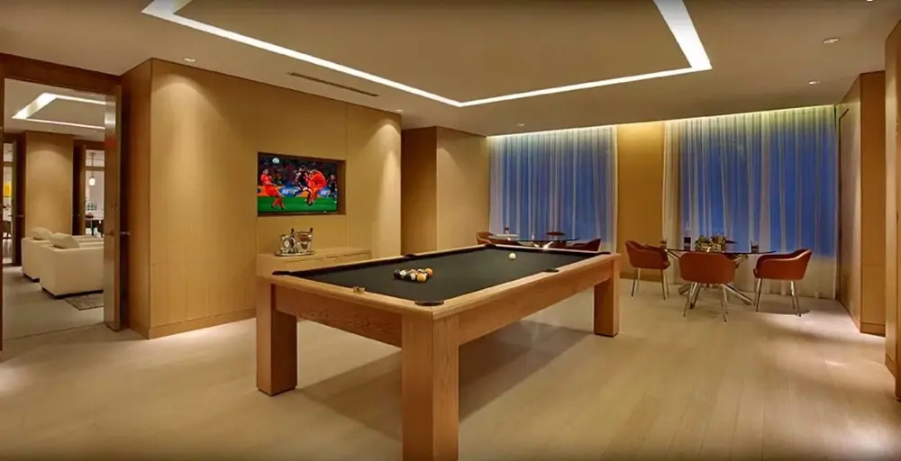 Pelicanstay in Harrison Garden Boulevard