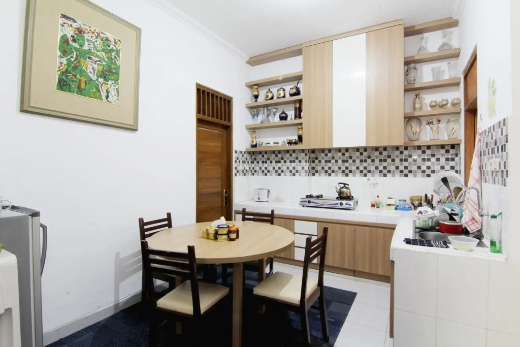 Embe Joglo Homestay