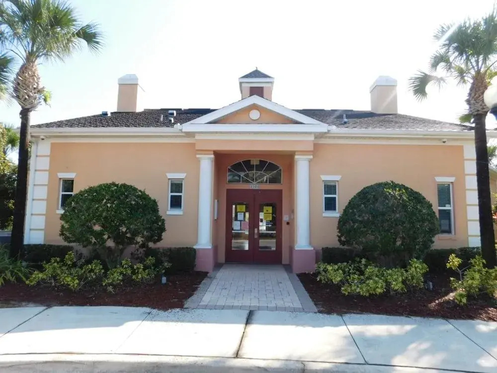 Coral Cay 2412