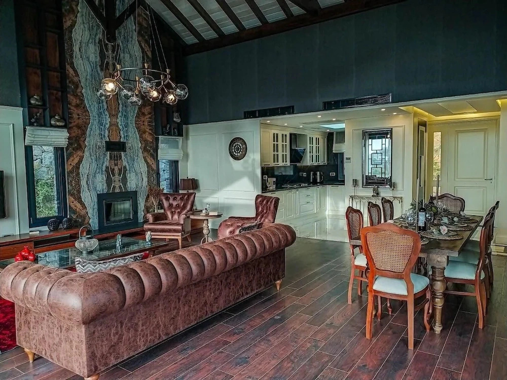 Yalıkavakta 4 Odalı Villa BD4150