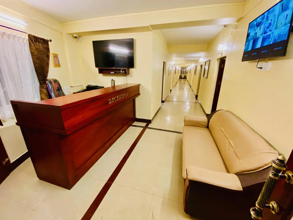 Aakash Rooms and Cottages