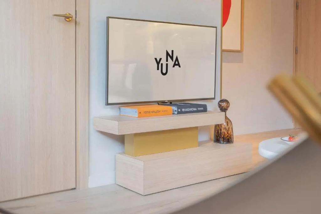 Yuna Porte-Maillot - ApartHotel