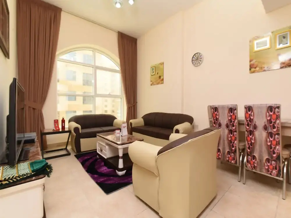 OYO 575 Home Capitol tower 11