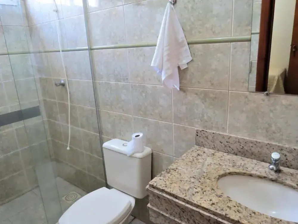 Laras Hotel