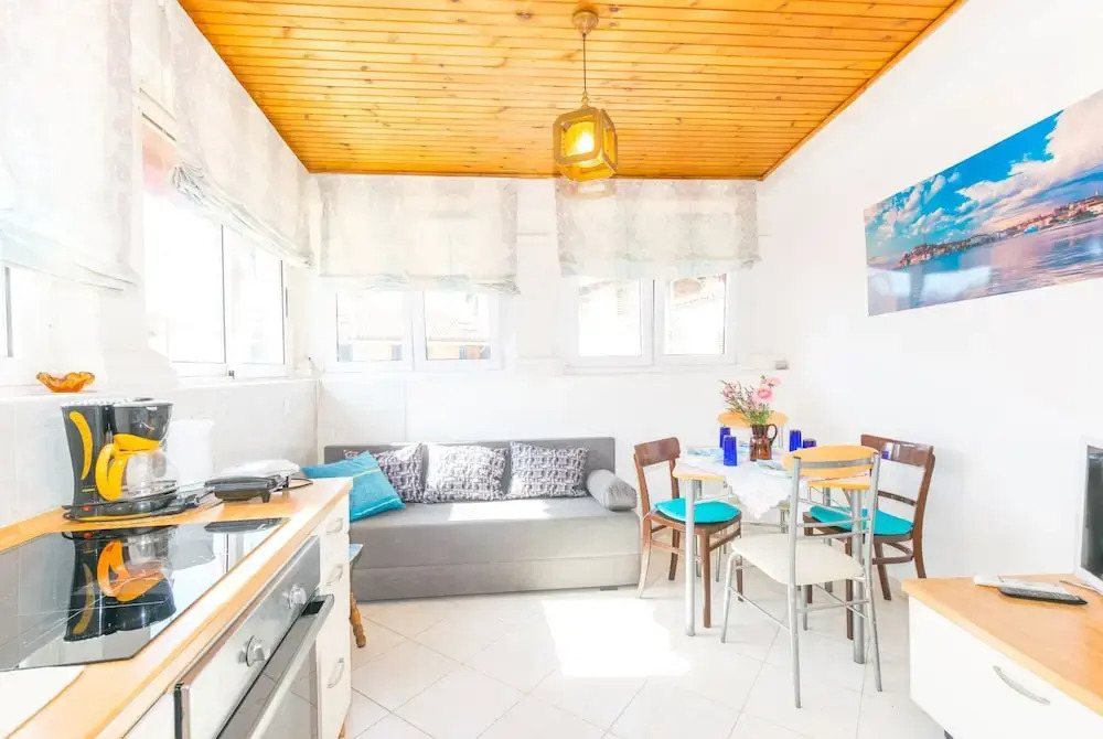 Beautiful Rustical Apt Ana in the Heart of Rovinj