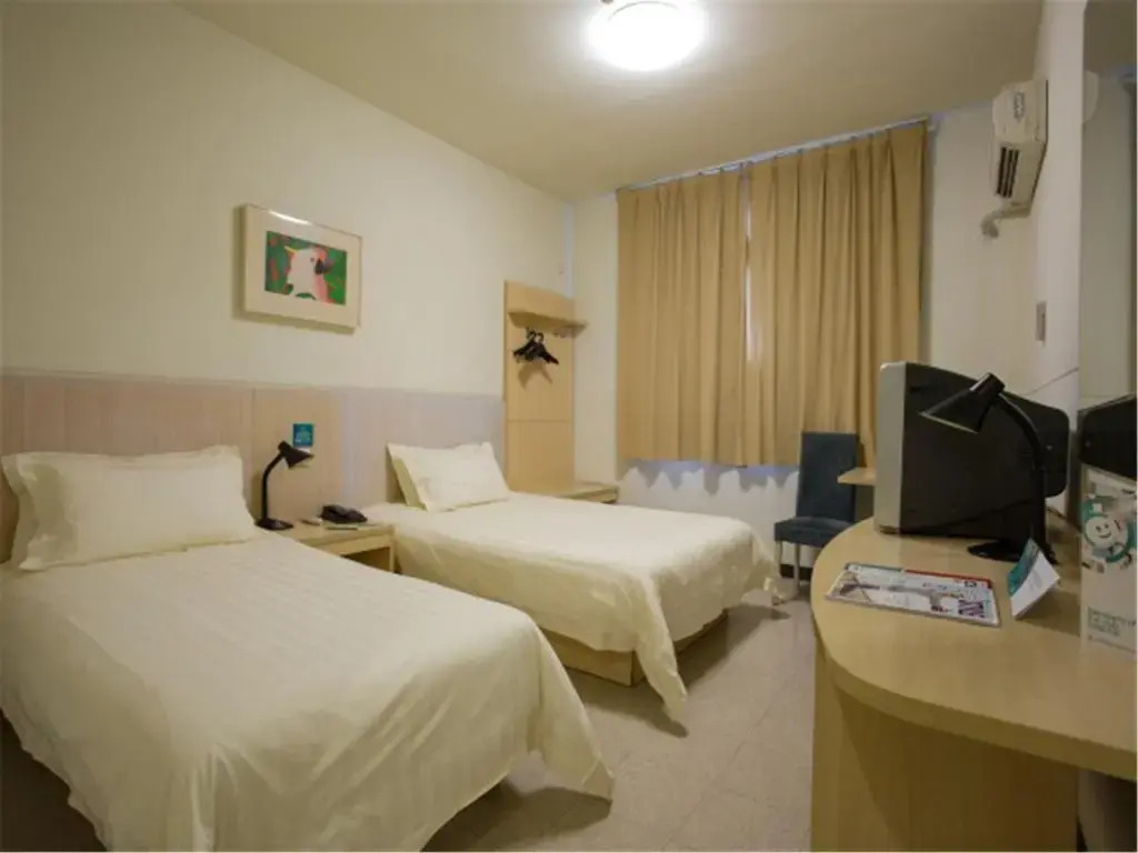 Jinjiang Inn Changchun Pepole Square
