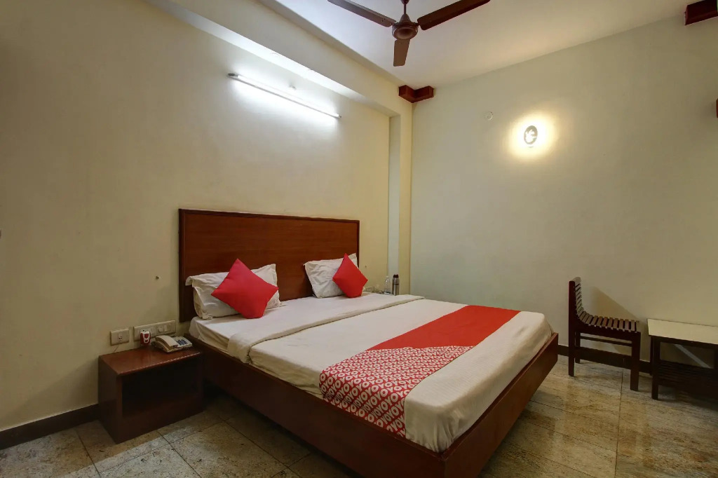OYO 30544 Arun Residency