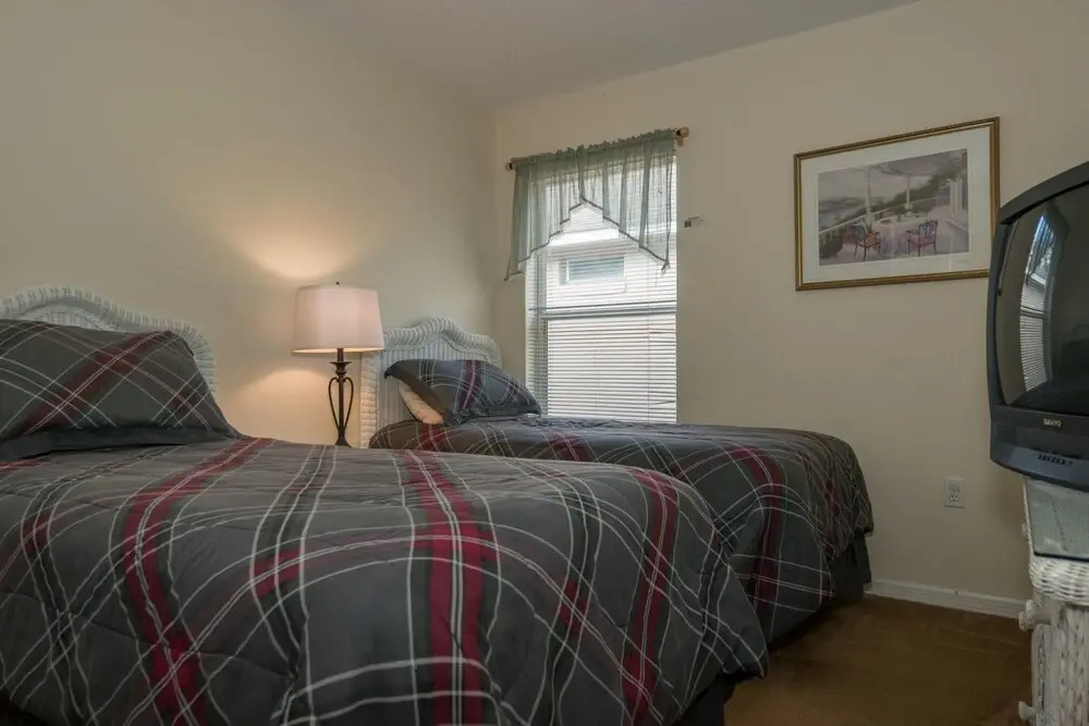 LKB1029LKB Lake Berkley - Four Bedroom Home
