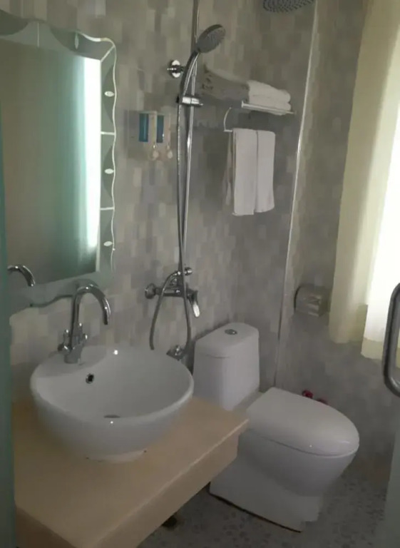 Fuhua Business Motel