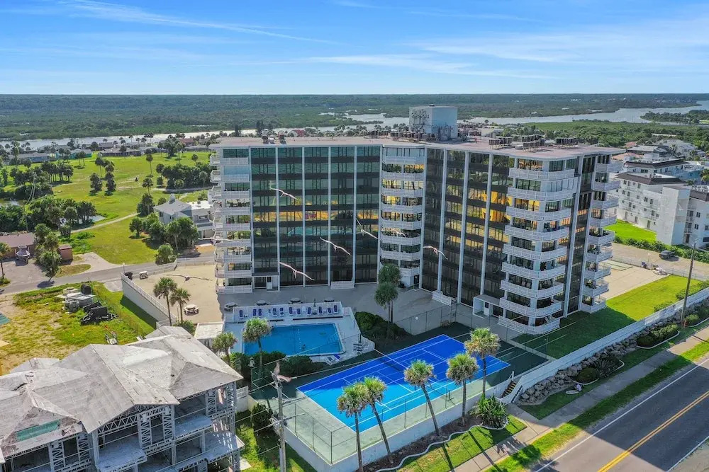 Right on the Shores, Apt 306 Condo in Flagler Beach With Pool & Tennis Access