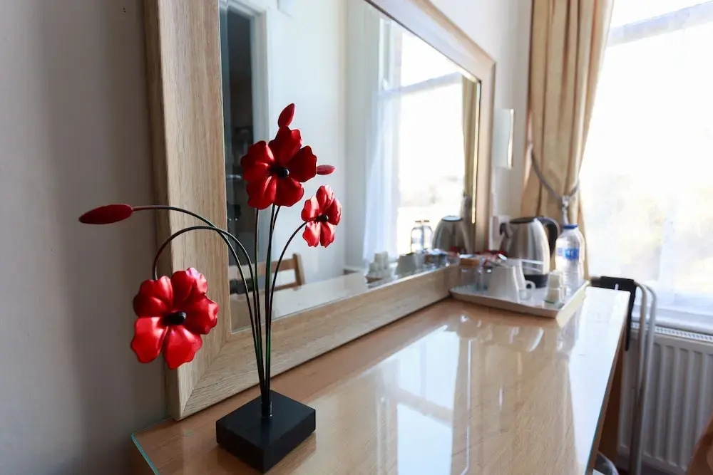 Bridge Guest House