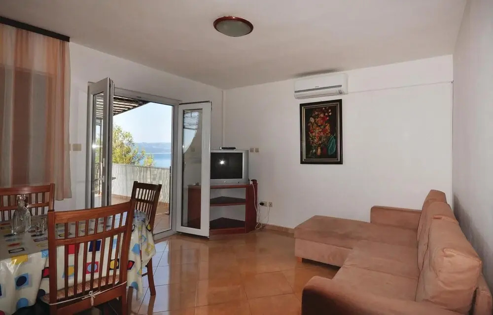 Awesome Home in Pisak With Wifi and 1 Bedrooms