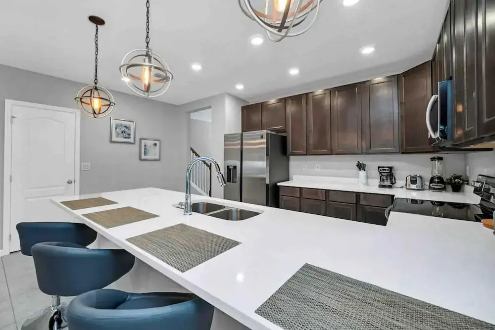 Super Boho Chic Stylish Blend Near Disney