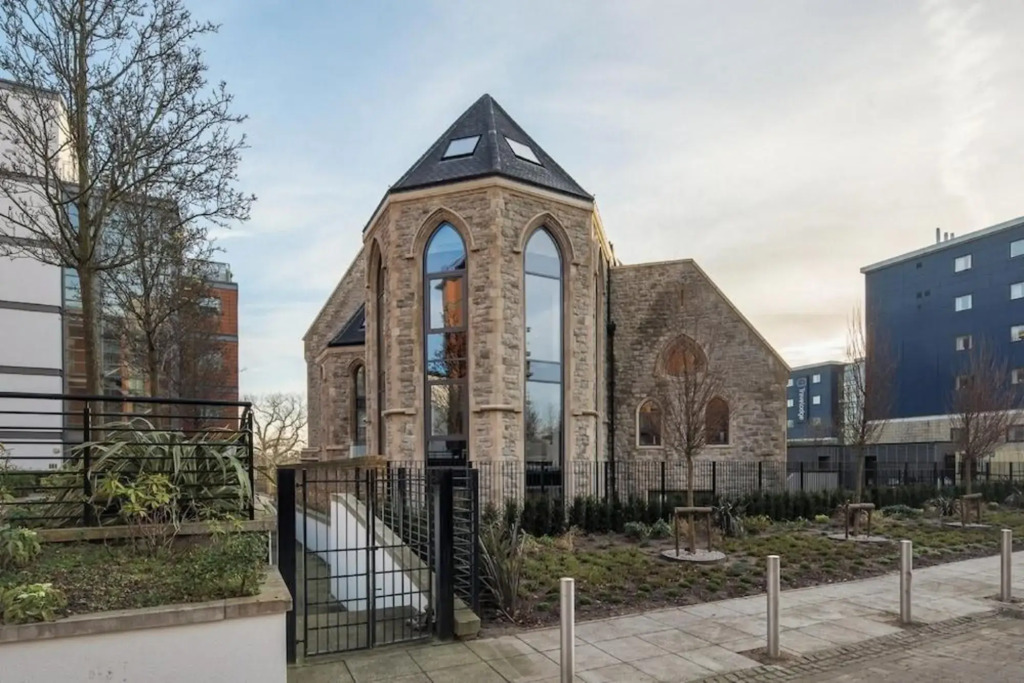 Brentford  St Georges Church