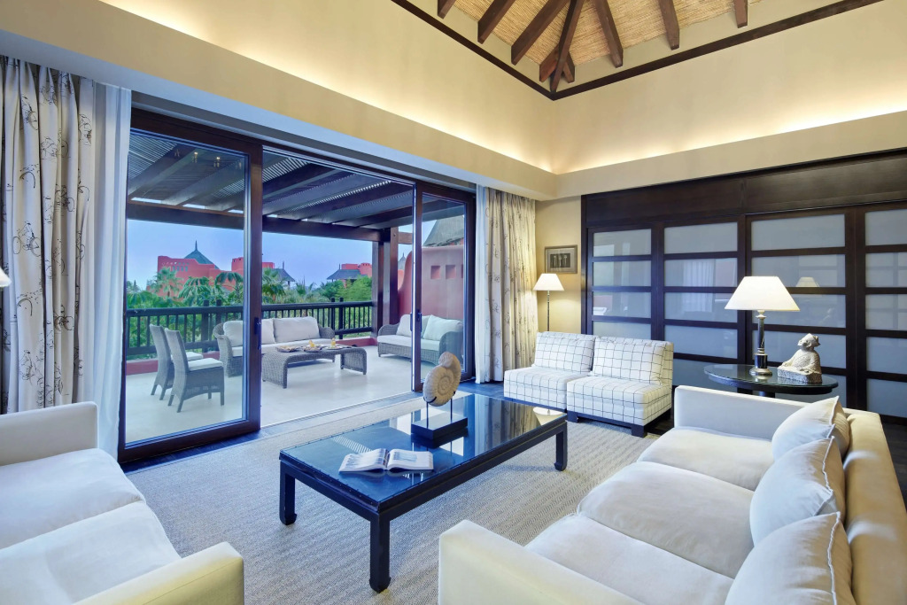 Asia Gardens Hotel & Thai Spa, a Royal Hideaway Hotel