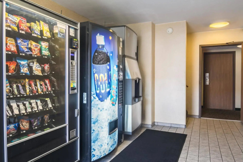 Motel 6-Madison, WI - East